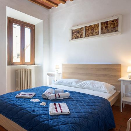 Apartamento Tipica Cozy House + Parking! Florencia Exterior foto