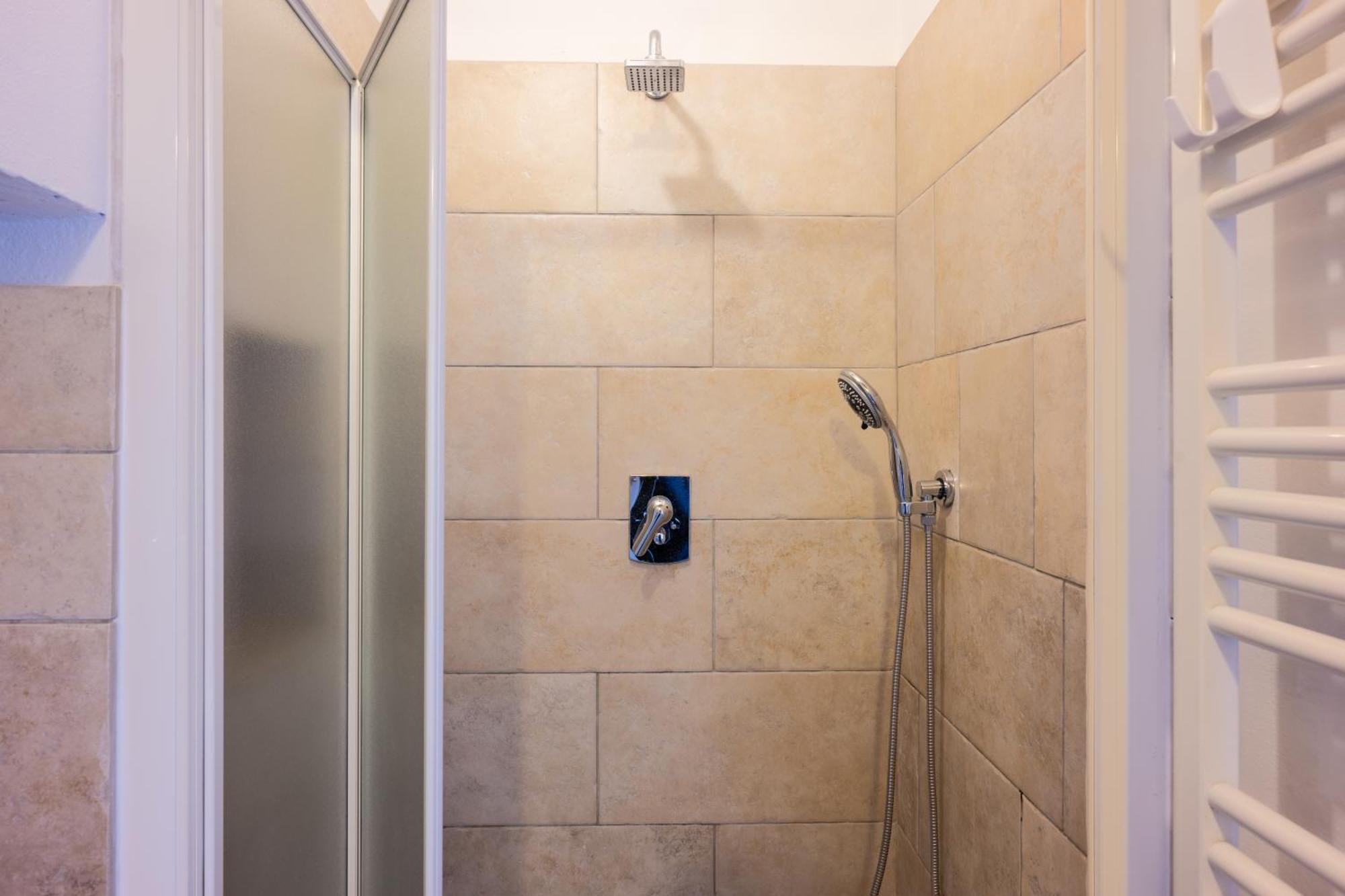 Apartamento Tipica Cozy House + Parking! Florencia Exterior foto
