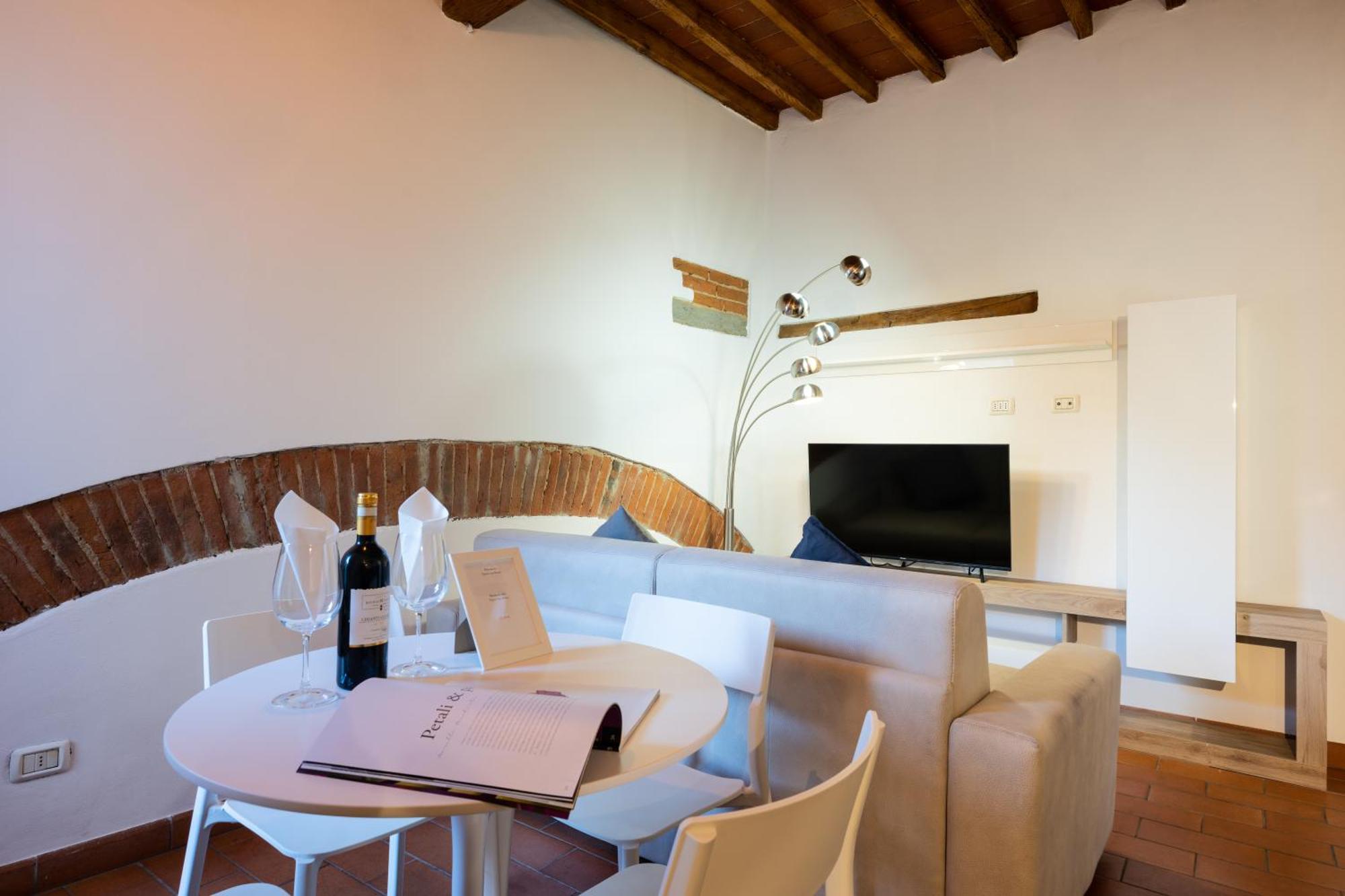 Apartamento Tipica Cozy House + Parking! Florencia Exterior foto